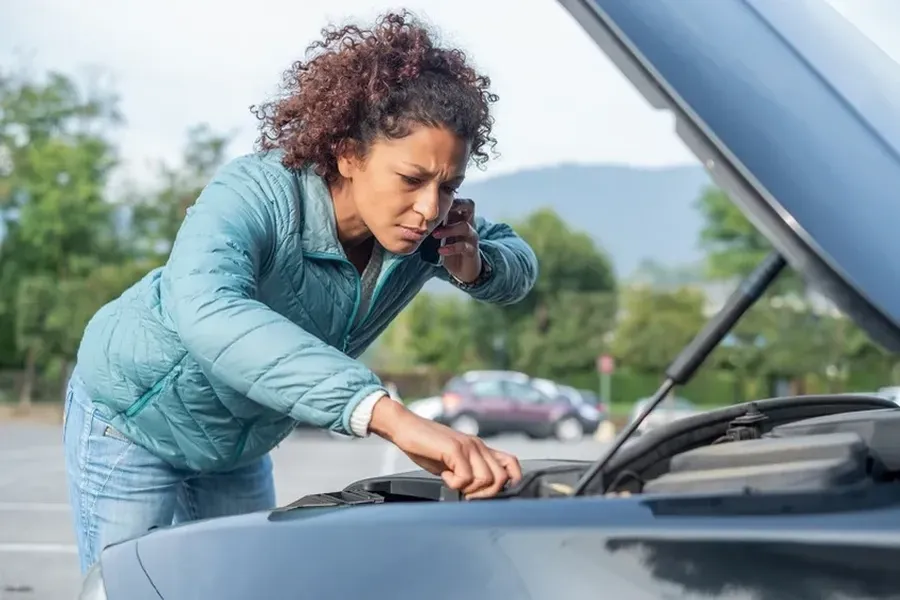 The Role Of Roadside Assistance In Vehicle Emergencies Lake Grove, NY
